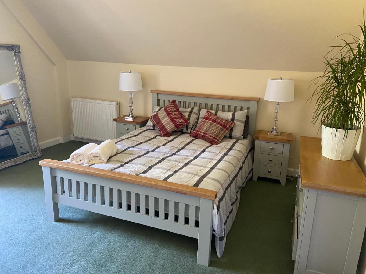 Fabulous 2 Bedroom House Just Outside Edinburgh Auchendinny Exteriör bild